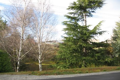 Photo of property in 31 Manuka Crescent, Wanaka, 9305