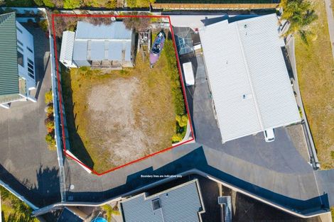 Photo of property in 380 Lake Terrace, Two Mile Bay, Taupo, 3330