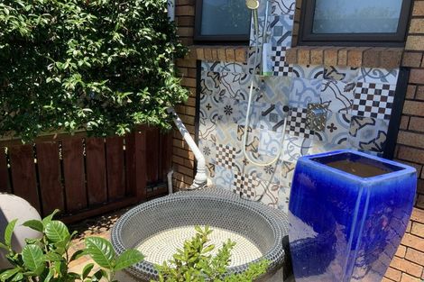 Photo of property in 40 Lakeside Drive, Orewa, 0931