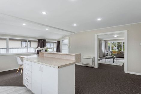 Photo of property in 63 Northcote Road, Northcote, Christchurch, 8052