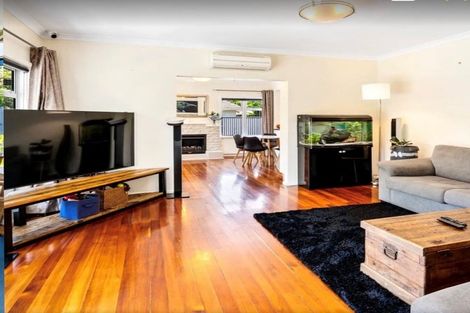 Photo of property in 310 Fergusson Drive, Heretaunga, Upper Hutt, 5018