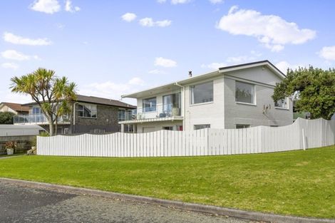 Photo of property in 2a Wanaka Terrace, Bell Block, New Plymouth, 4312
