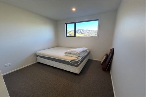 Photo of property in 21 Tomtit Crescent, Lake Hawea, 9382