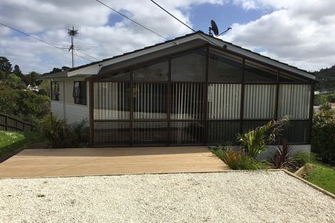 Photo of property in 94 Stanley Road, Glenfield, Auckland, 0629