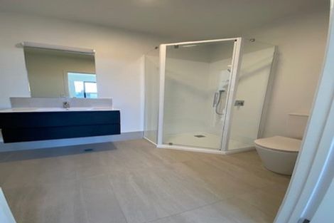Photo of property in 17/11 Carlos Drive, Flat Bush, Auckland, 2016