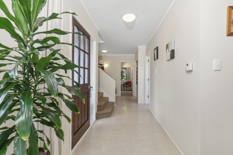 Photo of property in 2/8 Harley Road, Hauraki, Auckland, 0622