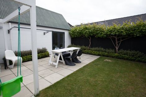 Photo of property in 5 Champion Street, Edgeware, Christchurch, 8013