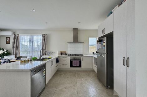 Photo of property in 5 Aeronautic Road, Takanini, 2112