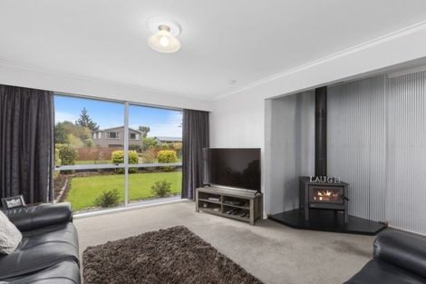 Photo of property in 16 Soper Road, Mosgiel, 9024