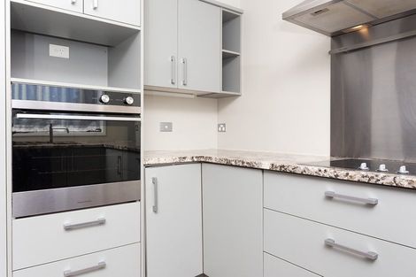 Photo of property in 11a Barron Drive, Green Bay, Auckland, 0604