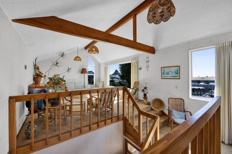 Photo of property in 22 Bayly Road, Moturoa, New Plymouth, 4310