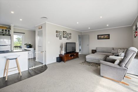 Photo of property in 590 Clevedon Kawakawa Road, Clevedon, Papakura, 2585