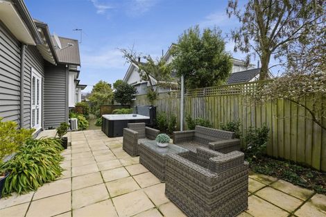 Photo of property in 12 Browns Road, St Albans, Christchurch, 8014