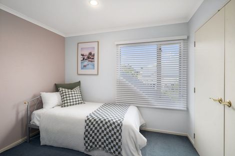 Photo of property in 27 Logan Avenue, Wharewaka, Taupo, 3330