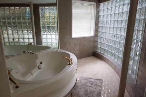 Photo of property in 9 Rangitane Street, Maupuia, Wellington, 6022