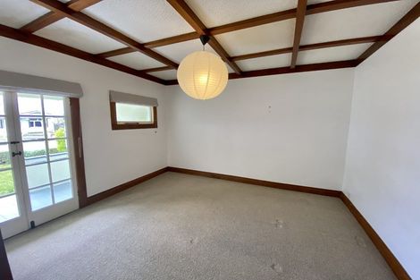 Photo of property in 8 Roach Street, Marewa, Napier, 4110