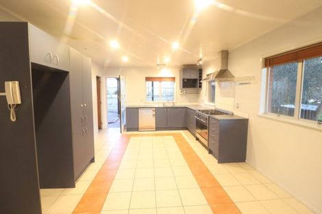 Photo of property in 239 Beach Haven Road, Birkdale, Auckland, 0626