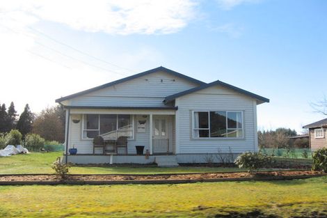 Photo of property in 19 Brodie Street, Blackball, 7804