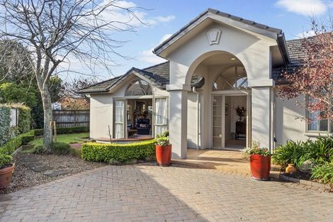 Photo of property in 8 Badminton Court, Huntington, Hamilton, 3210