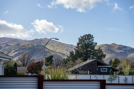 Photo of property in 1 Marsh Place, Cromwell, 9310