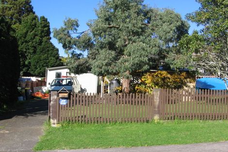 Photo of property in 4 Mariana Place, Glen Eden, Auckland, 0602