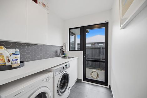 Photo of property in 28 Karere Avenue, Marshland, Christchurch, 8083