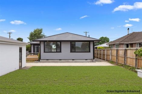 Photo of property in 16 Horton Place, Avondale, Christchurch, 8061