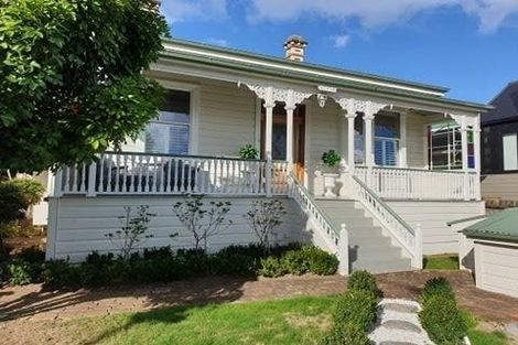 Photo of property in 84 Victoria Road, Devonport, Auckland, 0624