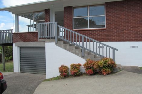 Photo of property in 3/21 Quebec Road, Milford, Auckland, 0620