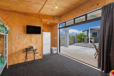 Photo of property in 406 Matarangi Drive, Matarangi, Whitianga, 3592