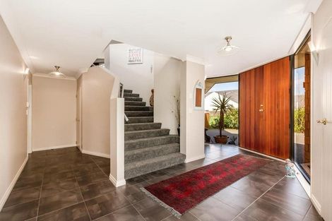 Photo of property in 5 Shearwater Rise, Paraparaumu Beach, Paraparaumu, 5032