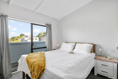 Photo of property in 2/697 Great North Road, Grey Lynn, Auckland, 1021