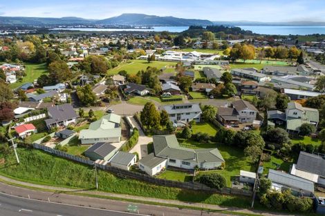 Photo of property in 10 Walnut Place, Owhata, Rotorua, 3010