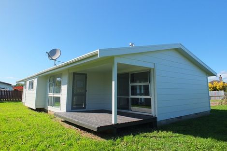 Photo of property in 33a Avenue Road, Foxton, 4814