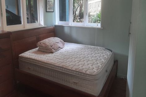 Photo of property in 95 Cornwallis Road, Cornwallis, Auckland, 0604