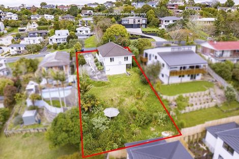 Photo of property in 121 Stredwick Drive, Torbay, Auckland, 0630