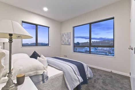 Photo of property in 40 Takurua Terrace, Orewa, 0931