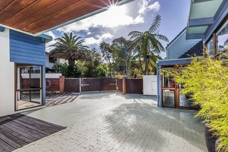 Photo of property in 33b Cockayne Road, Khandallah, Wellington, 6035