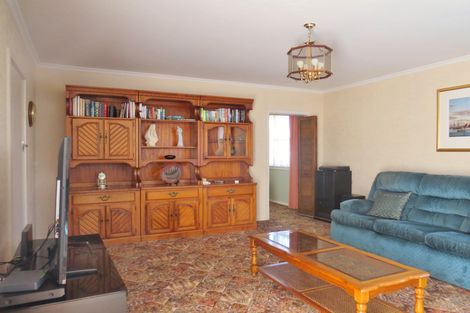 Photo of property in 26 Denise Crescent, Hornby, Christchurch, 8042