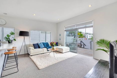 Photo of property in 50a Killarney Avenue, Torbay, Auckland, 0630