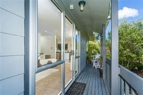 Photo of property in 1/4 Malibu Grove, Bayview, Auckland, 0629