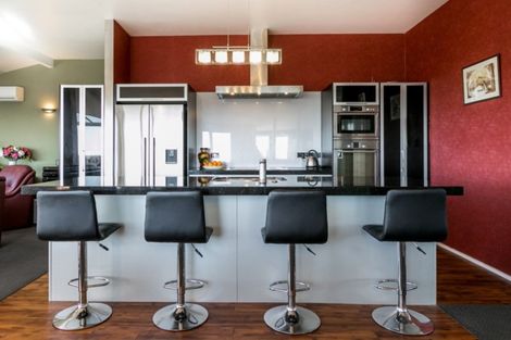 Photo of property in 95 Churchill Drive, Taradale, Napier, 4112