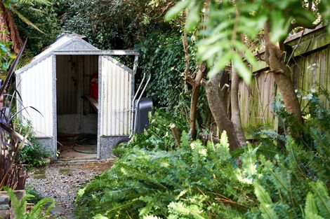 Photo of property in 116 Muritai Road, Eastbourne, Lower Hutt, 5013