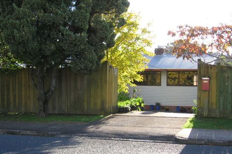 Photo of property in 12 Angelo Avenue, Howick, Auckland, 2014
