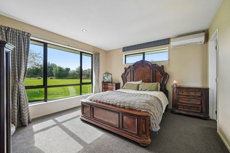 Photo of property in 166 Swamp Road, Loburn, Rangiora, 7472
