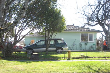 Photo of property in 121 Te Rangitautahanga Road, Turangi, 3334