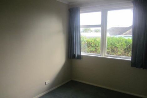 Photo of property in 15 Budleigh Street, Frankleigh Park, New Plymouth, 4310