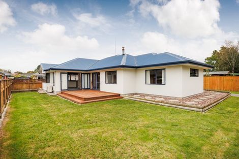 Photo of property in 27 Parnell Heights Drive, Kelvin Grove, Palmerston North, 4414