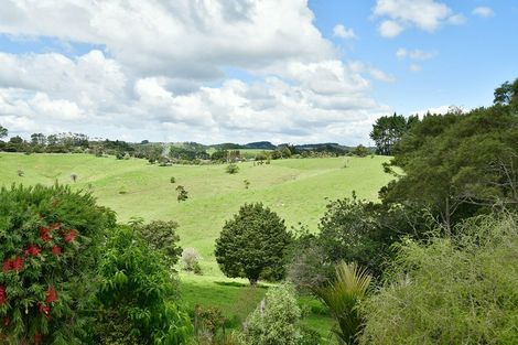 Photo of property in 167 Anderson Road, Helensville, 0875