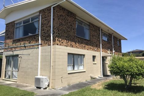 Photo of property in 26 Widmore Drive, Massey, Auckland, 0614